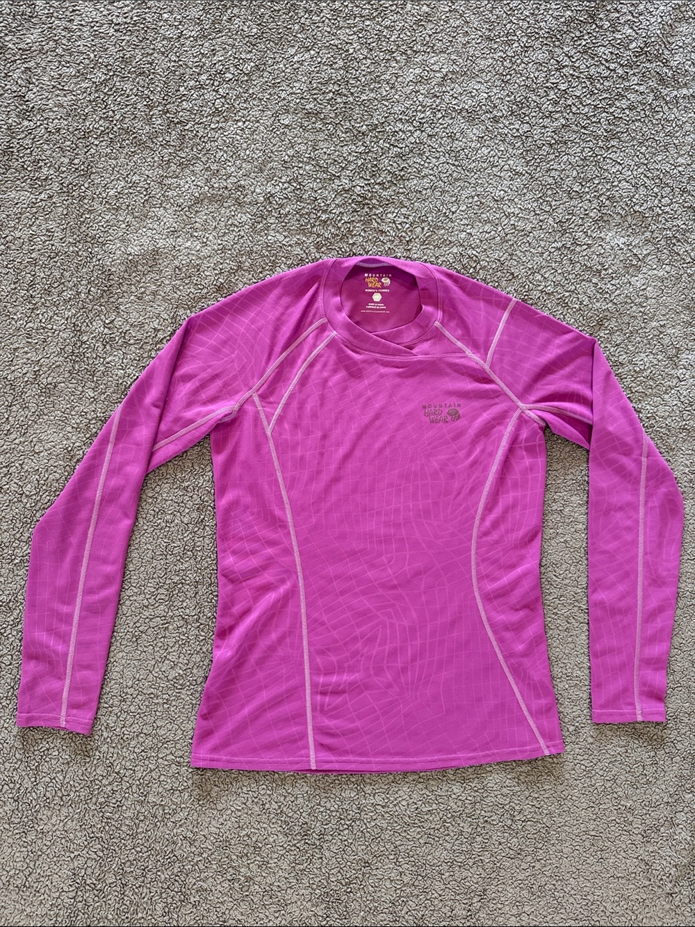 Mountain Hardwear Women's Magenta Long-Sleeve Performance Tee